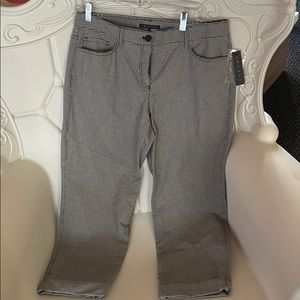 Brand New Authentic Trina Turk Copped Pants